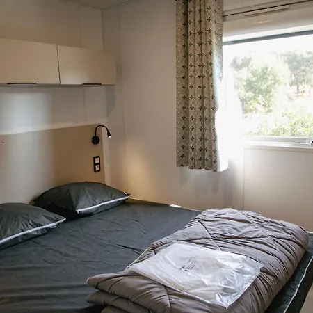 Camping Site De Gorge Vent 3*