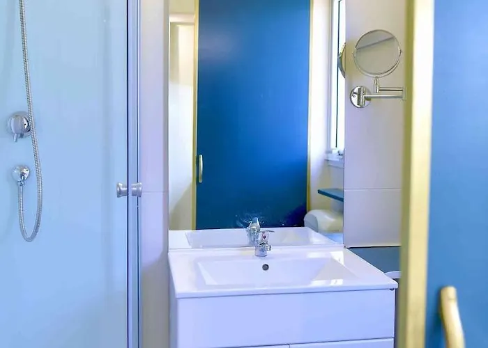 Camping Site De Gorge Vent Fréjus