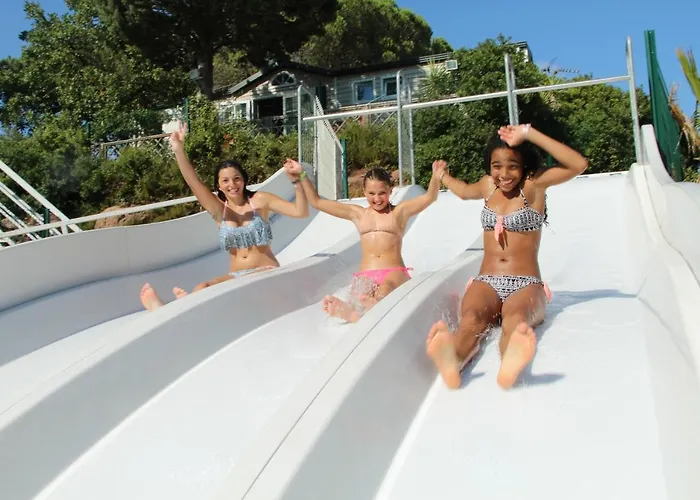 Camping Site De Gorge Vent Fréjus